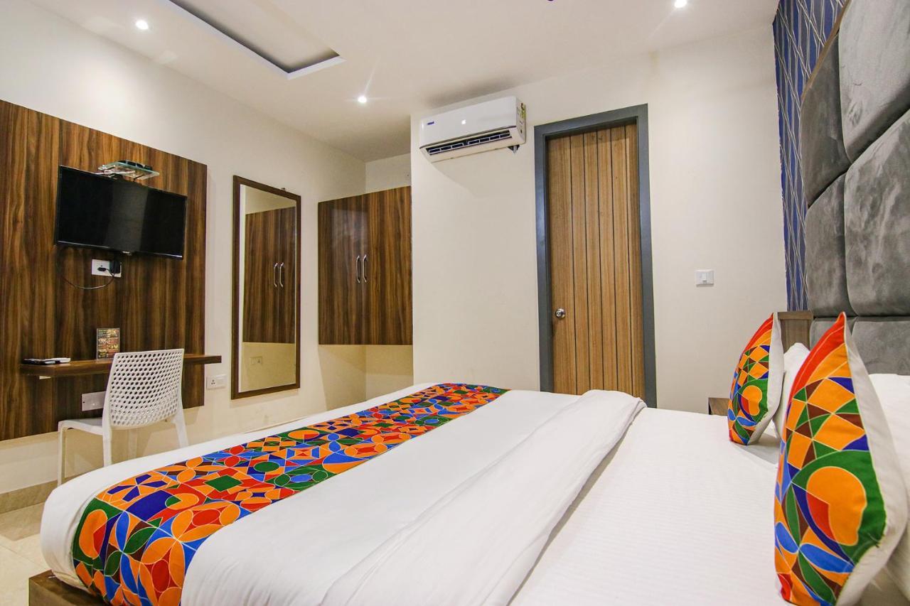 Fabhotel Prime Taj Castle Amritsar Exterior photo