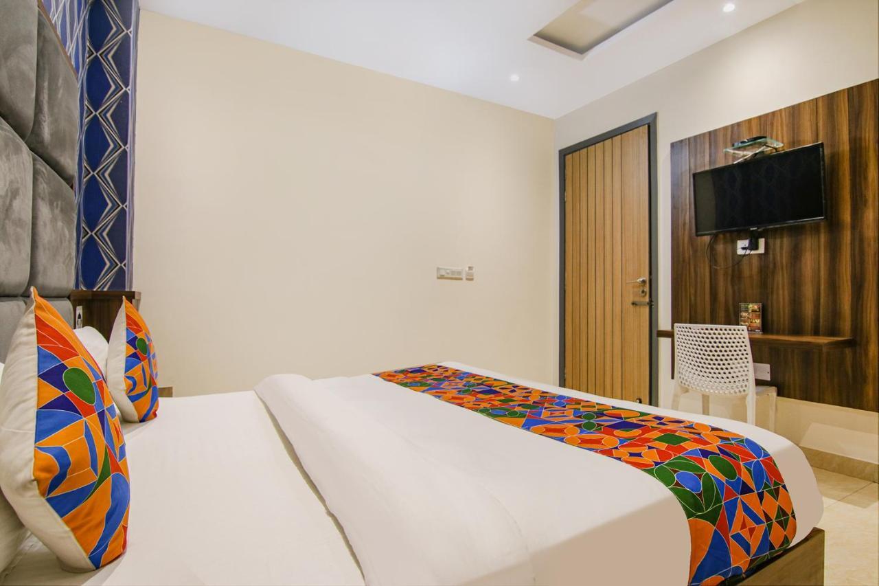 Fabhotel Prime Taj Castle Amritsar Exterior photo